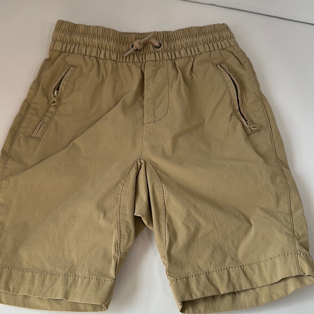 Gap kids tan pull on shorts size small khaki